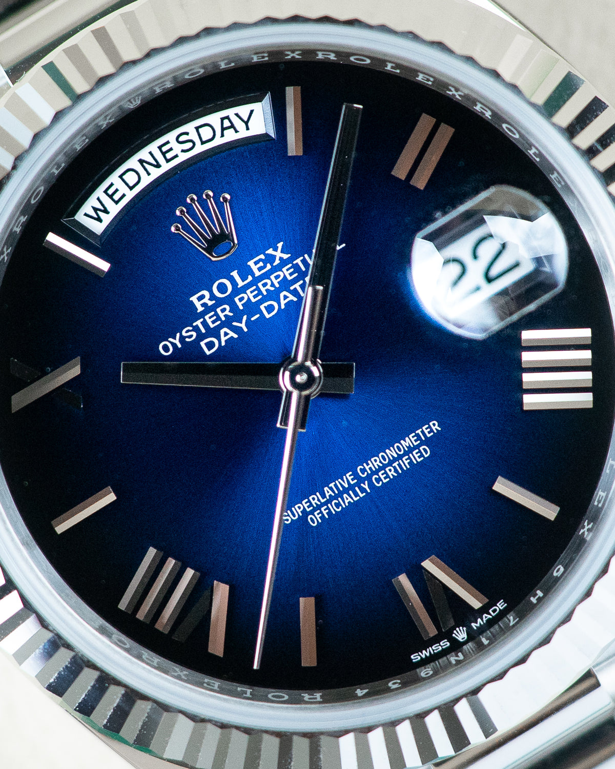 Rolex Day-Date 40 Blue Ombre in Platinum