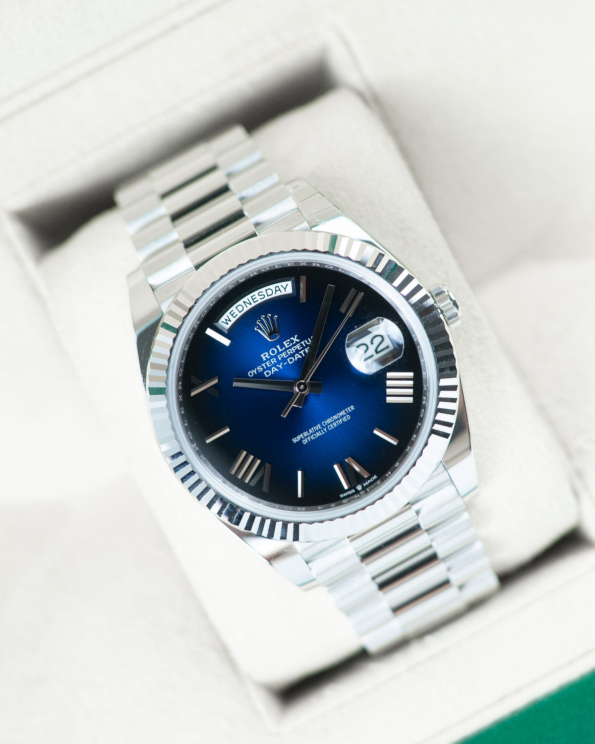 Rolex Day-Date 40 Blue Ombre in Platinum