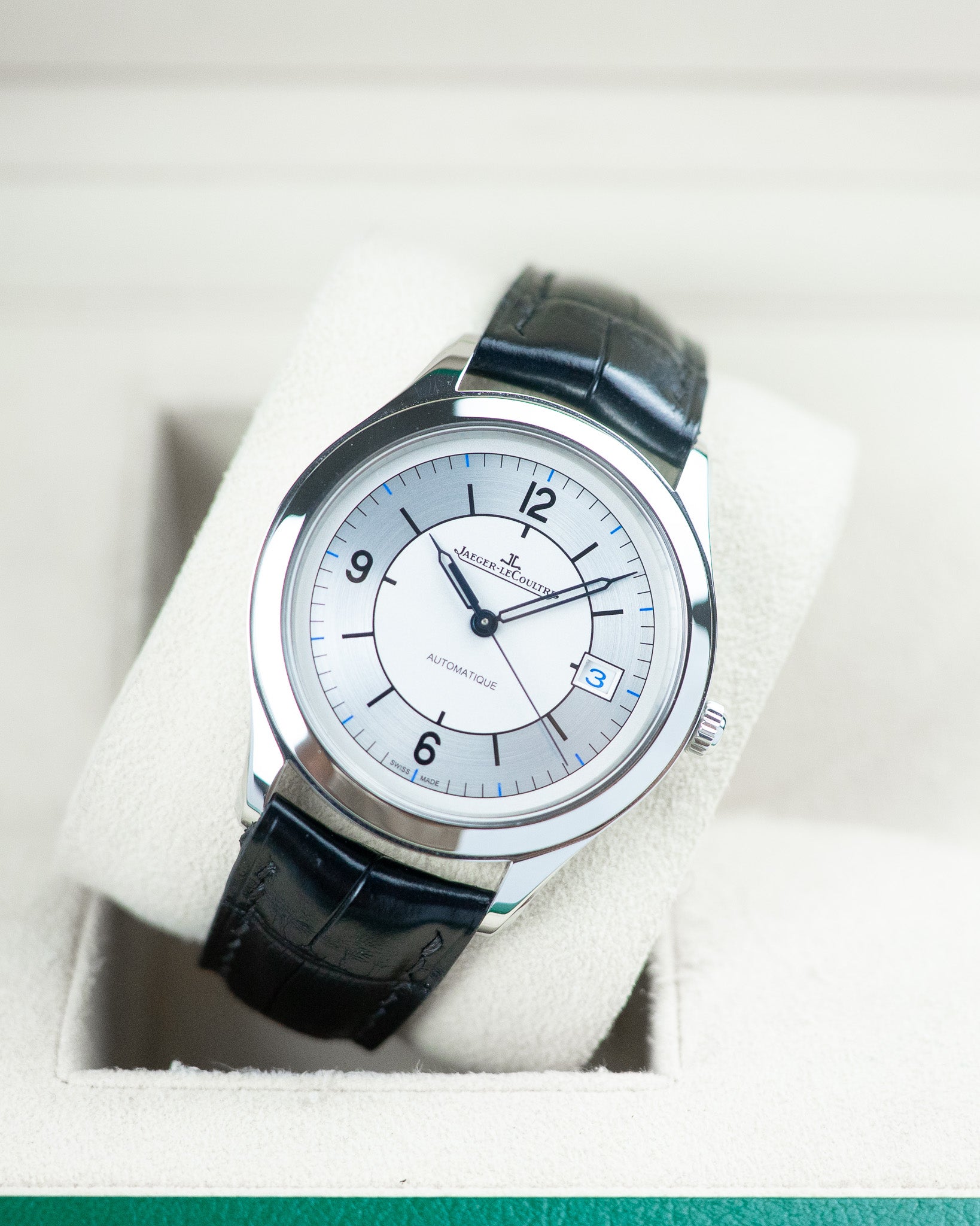 Jaeger-LeCoultre Master Control Date