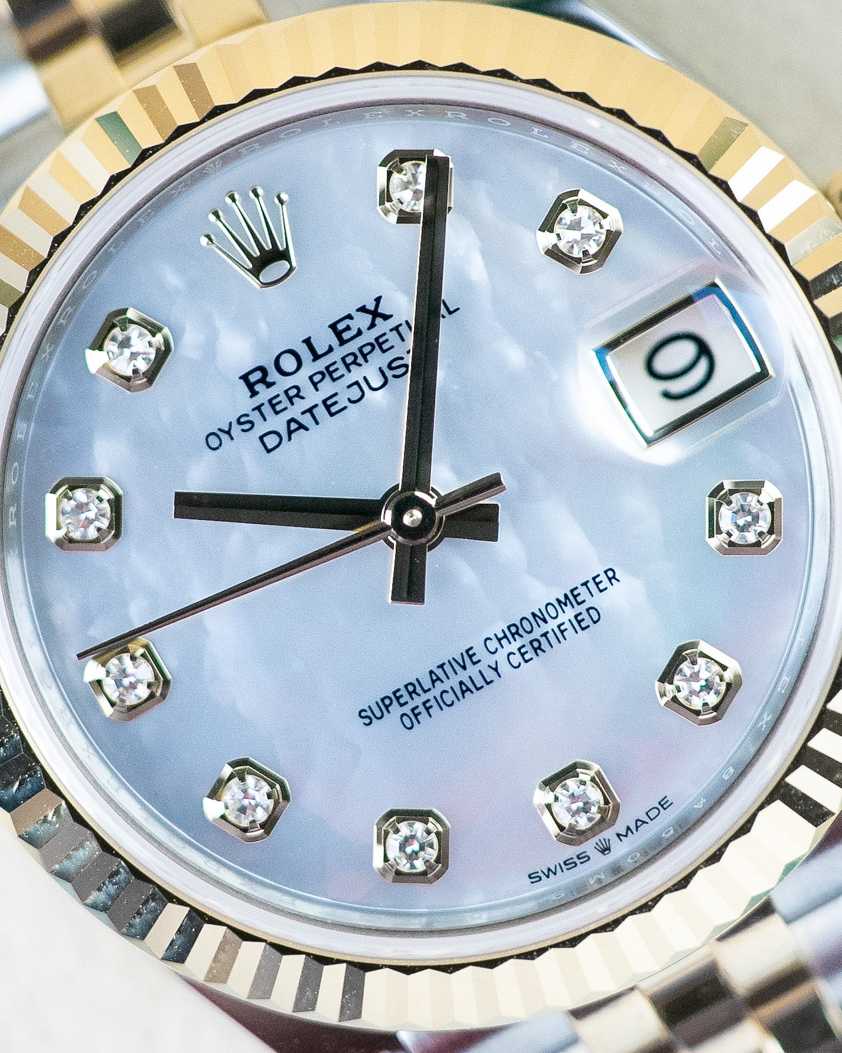 Rolex Lady-Datejust 31MM MOP Diamond Dial