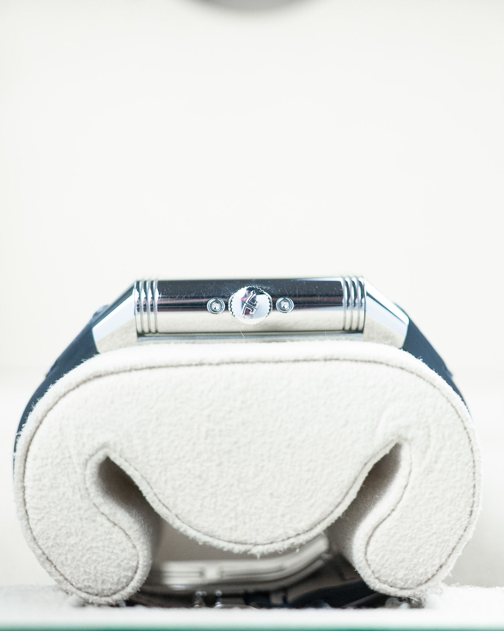 Jaegar-LeCoultre Reverseo Tribute Duo-face Annual Calendar Moonphase