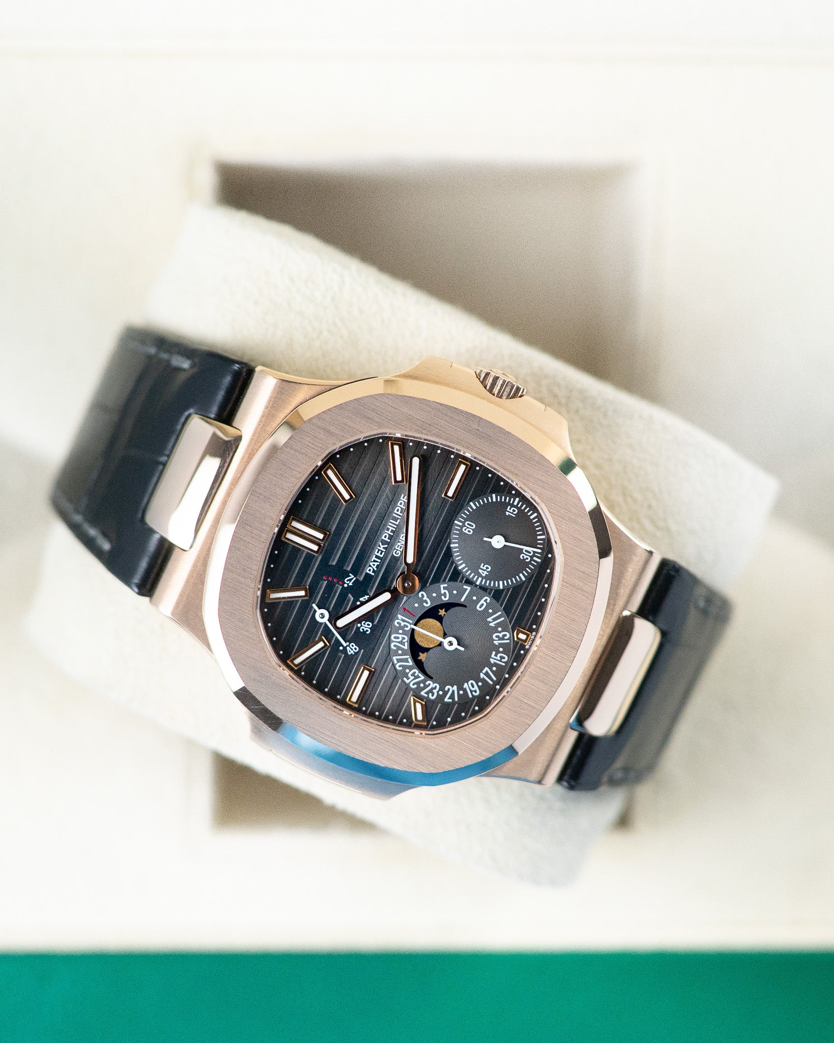 Patek Philippe Nautilus 5712R-001