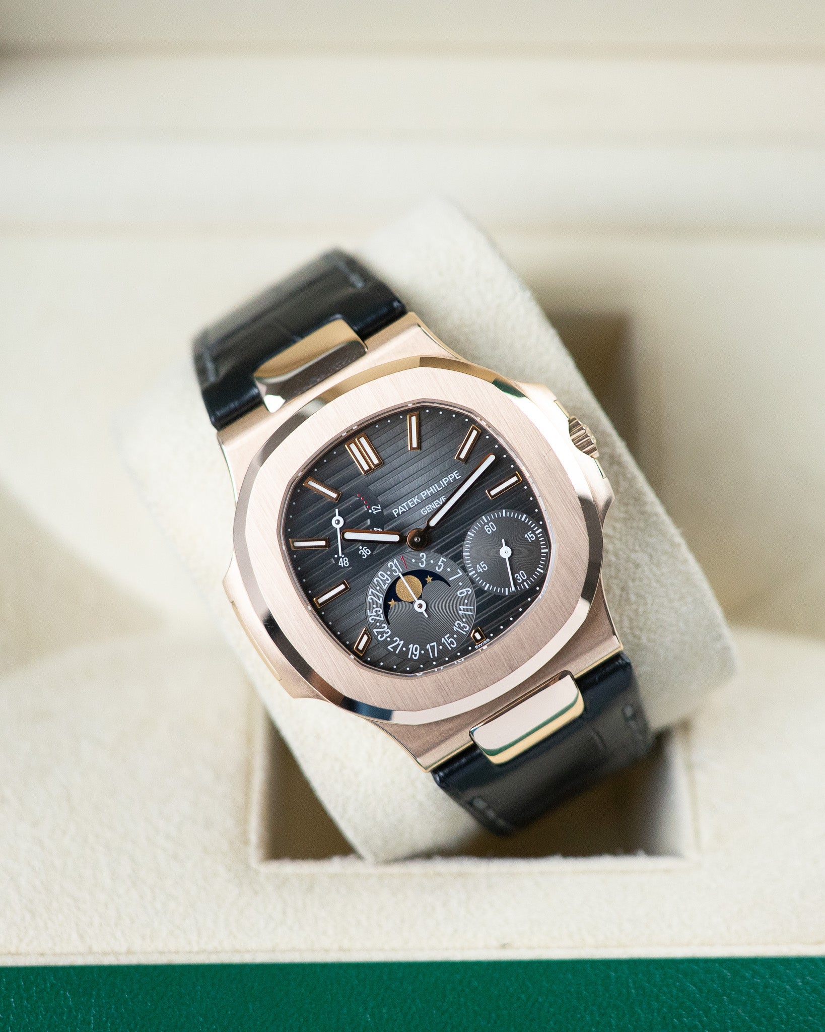 Patek Philippe Nautilus 5712R-001