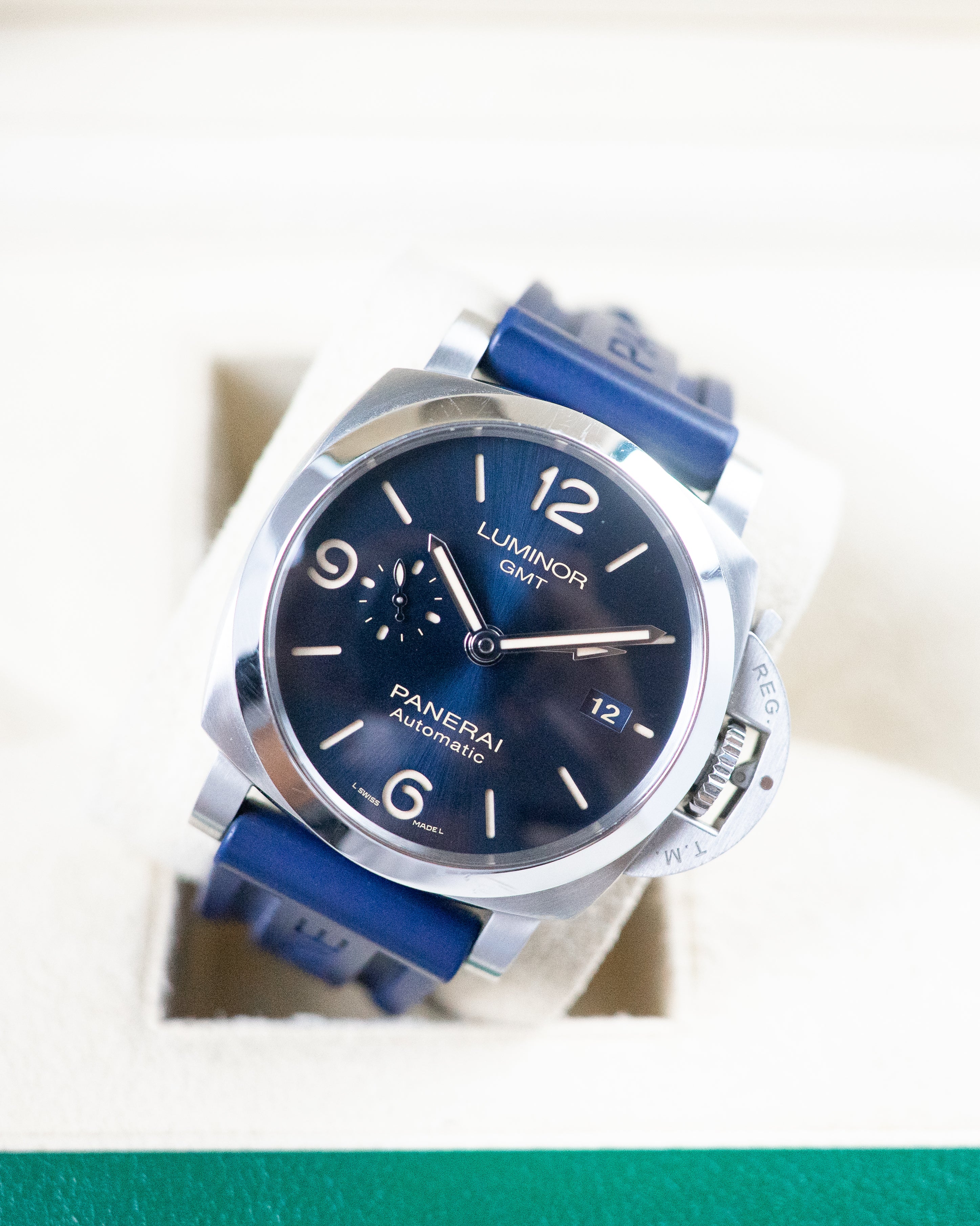 Panerai Luminor GMT Blue Dial