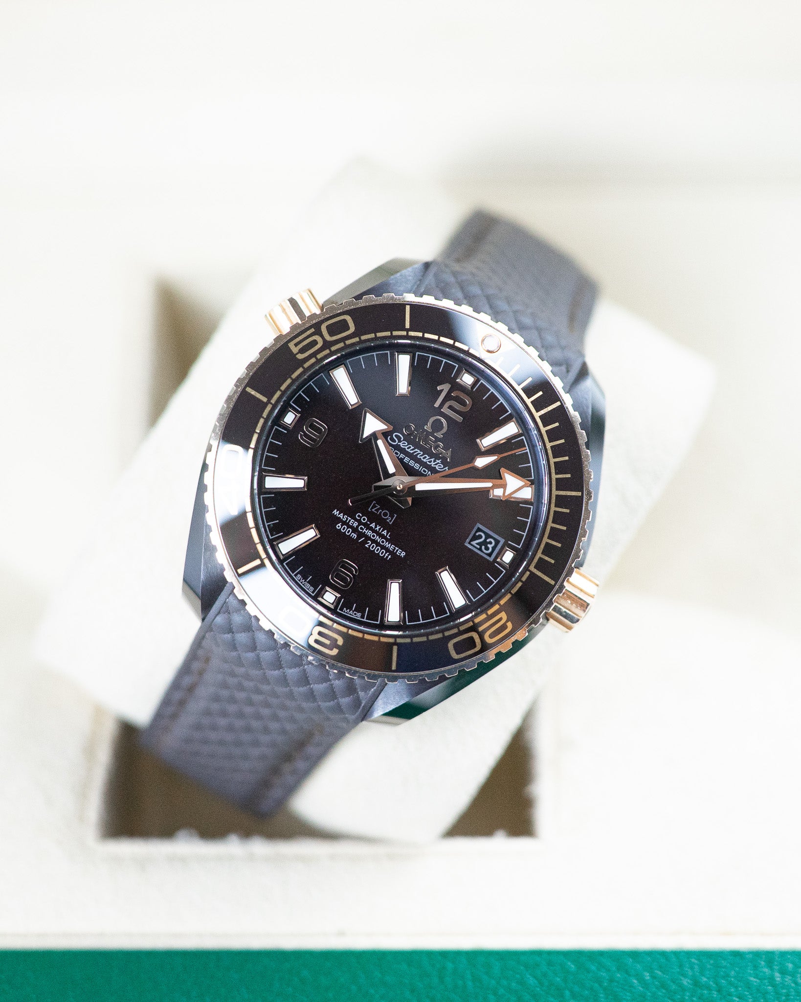 Omega Seamster Planet Ocean 600m