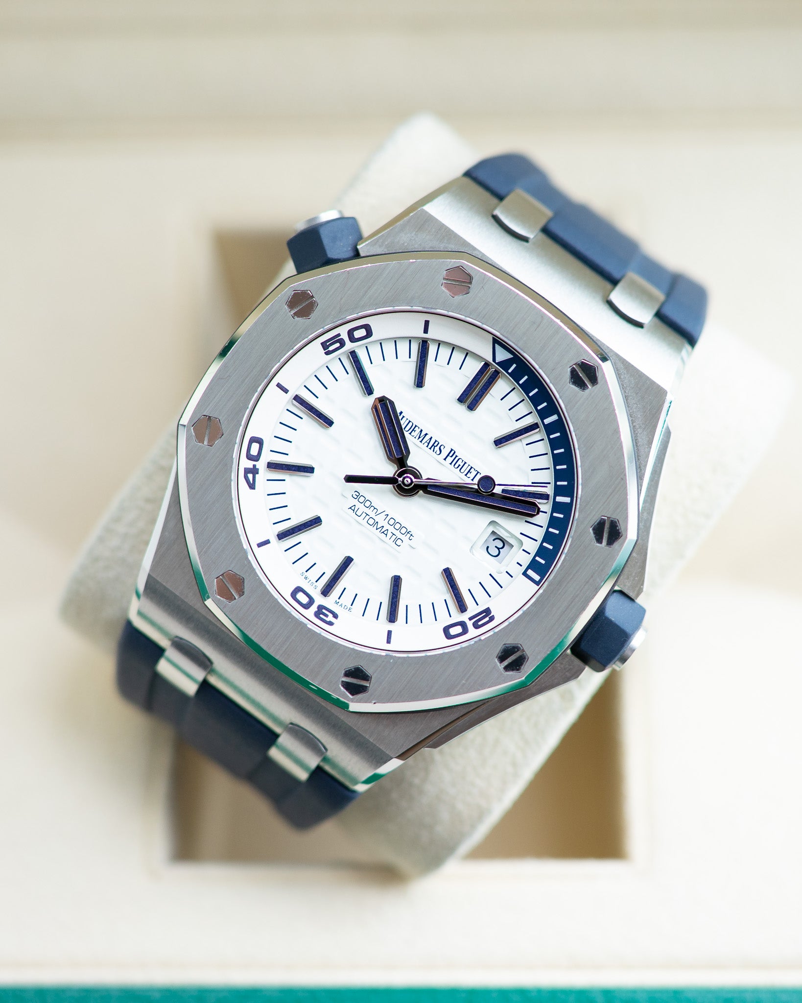 Audemars Piguet Royal Oak Offshore Diver White Dial