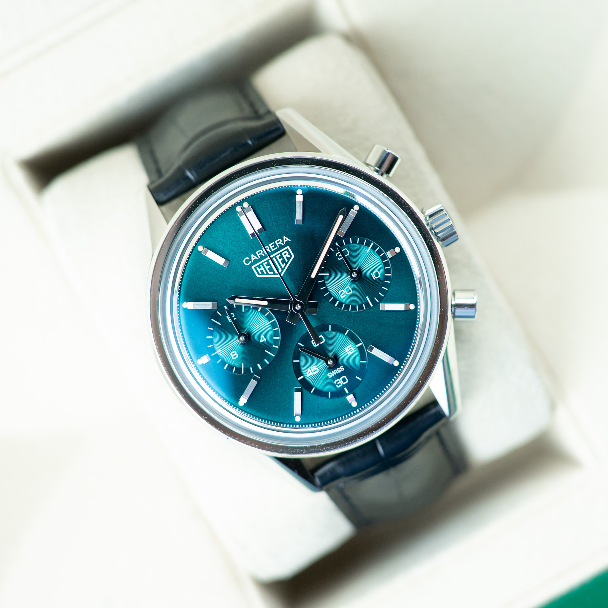 TAG Heuer Carrera Green Special Edition Chronograph Ref.CBK221F.FC6479 - Image 3